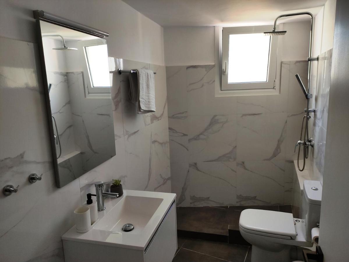 Karavela Street Apartment Preveza Exterior photo